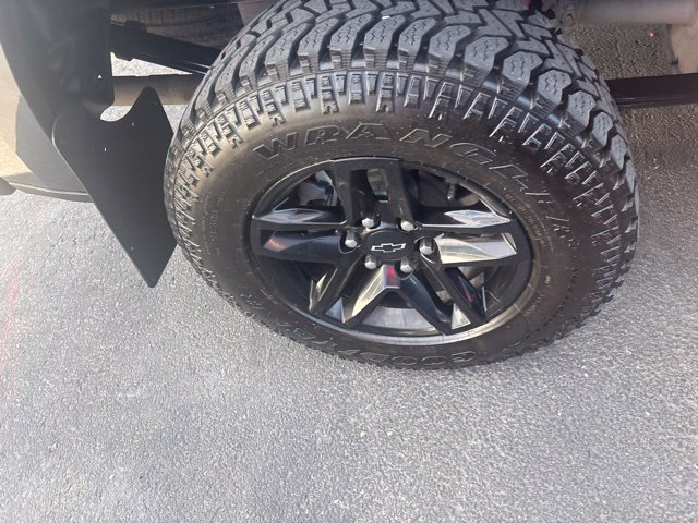 Used 2021 Chevrolet Silverado 1500 Custom Trail Boss w/ Safety Confidence Package AWD/4WD image 45
