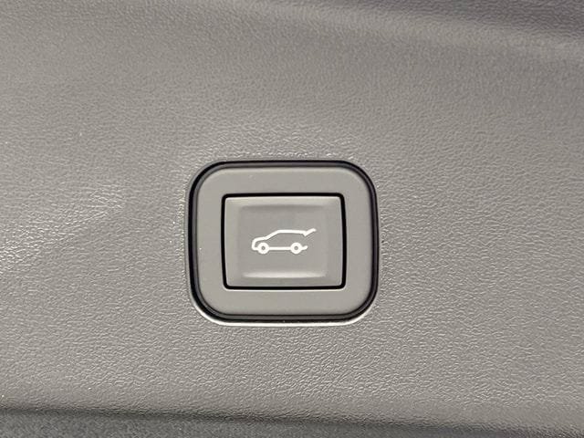 New 2027 Cadillac Vistiq Luxury AWD/4WD image 24
