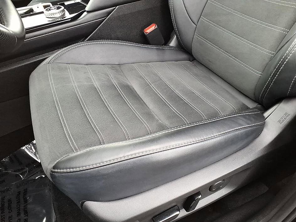 Used 2025 Mitsubishi Outlander SE FWD image 18