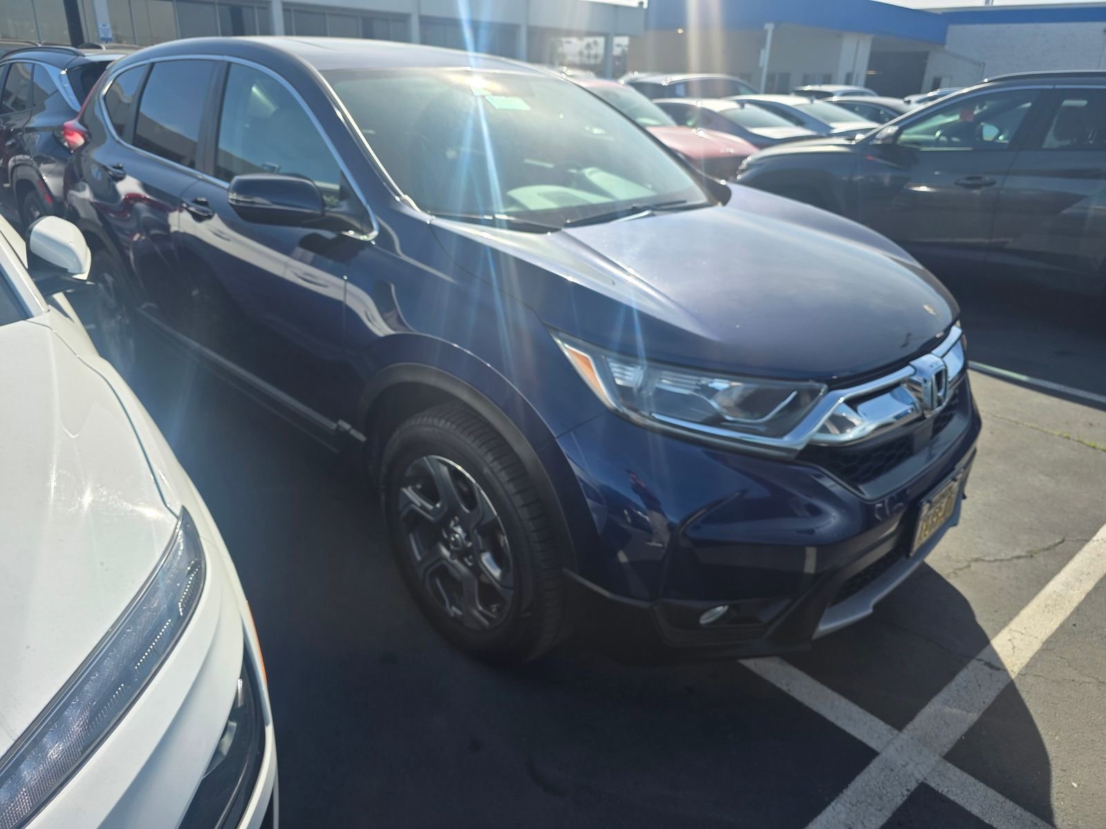 Used 2017 Honda CR-V EX-L image 2