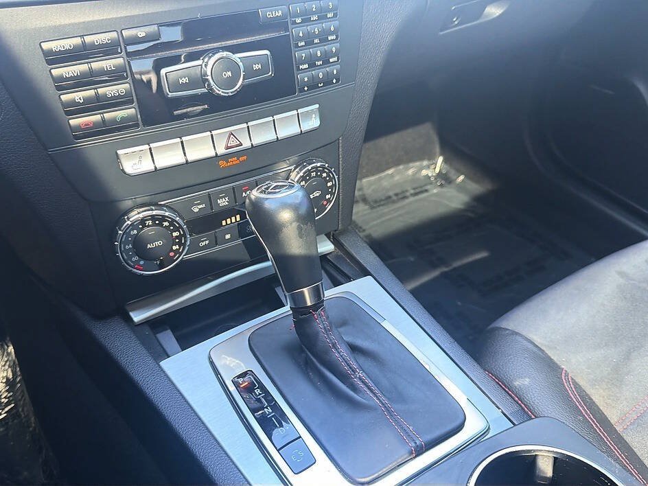 Used 2013 Mercedes-Benz C 250 Coupe image 11