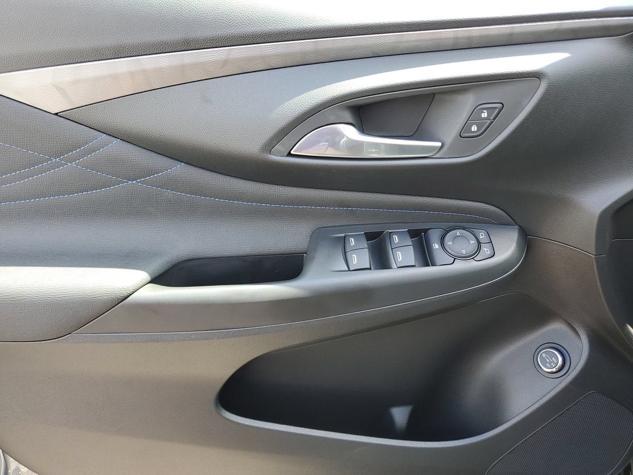 New 2026 Buick Envista Sport Touring w/ Convenience II Package FWD image 16