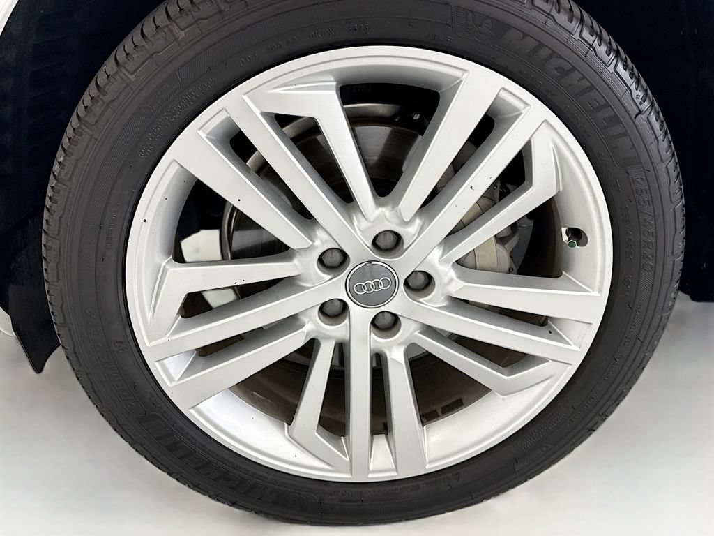 Used 2018 Audi Q5 Prestige AWD/4WD image 29