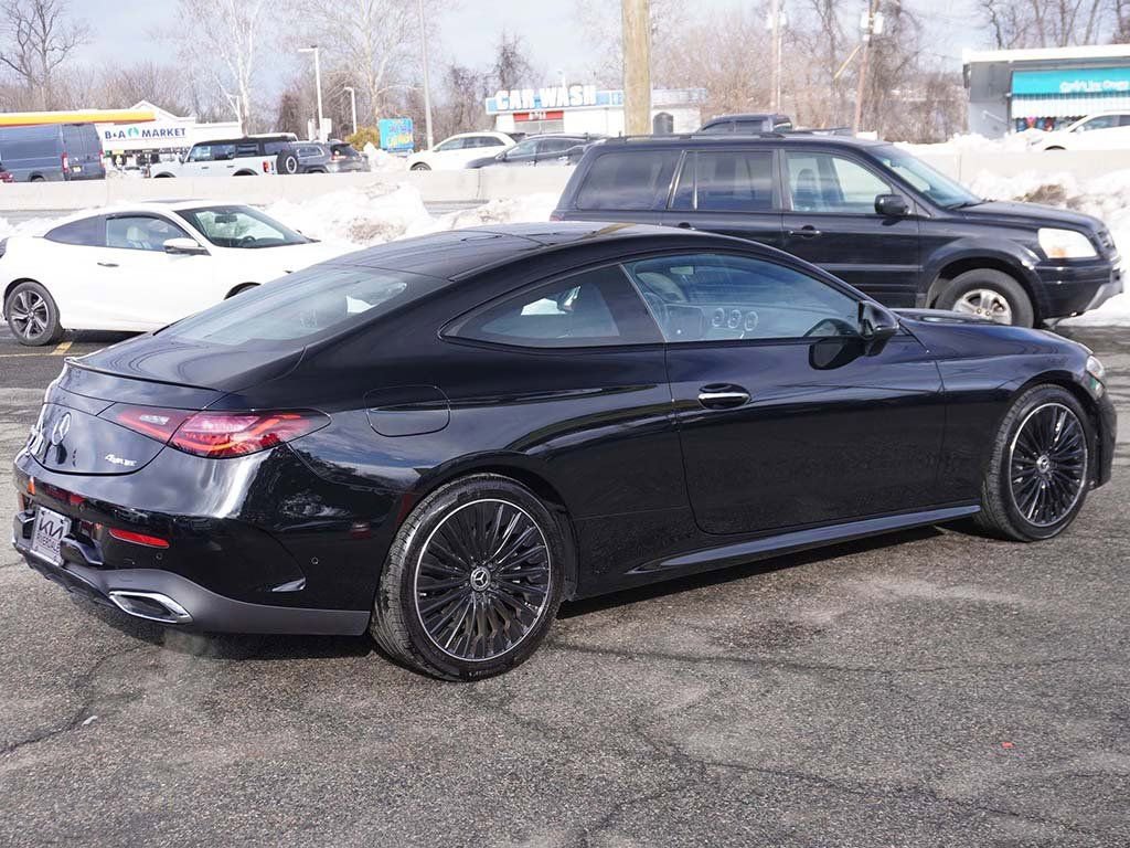 Used 2024 Mercedes-Benz CLE 300 4MATIC Coupe image 11