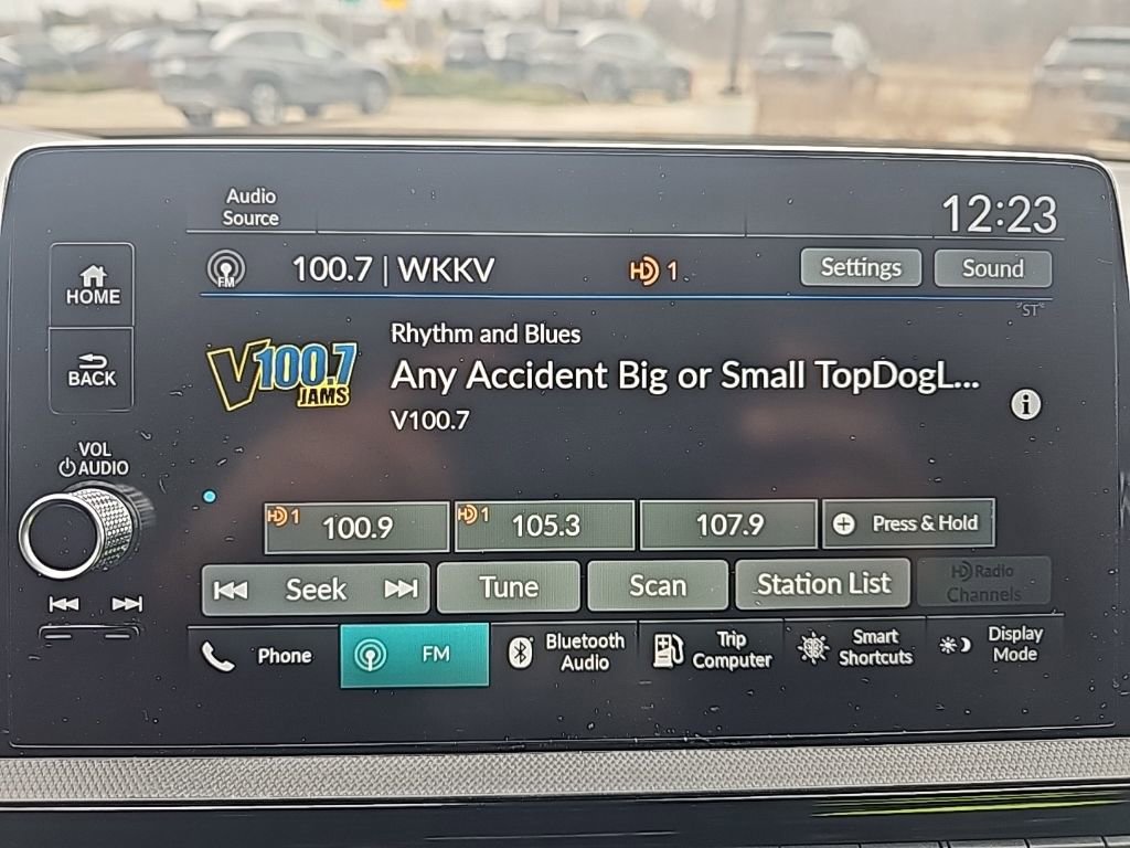 Used 2025 Honda Odyssey Sport-L image 18