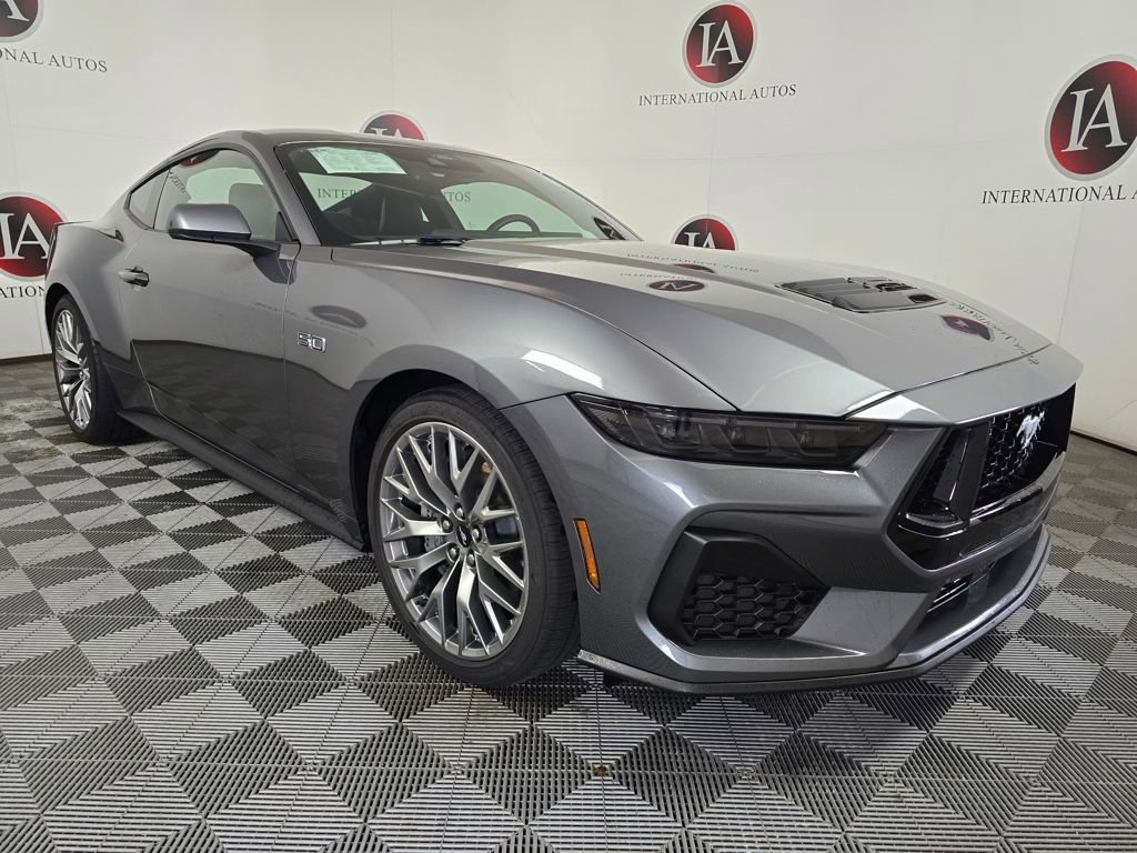 Used 2025 Ford Mustang GT Premium RWD image 1