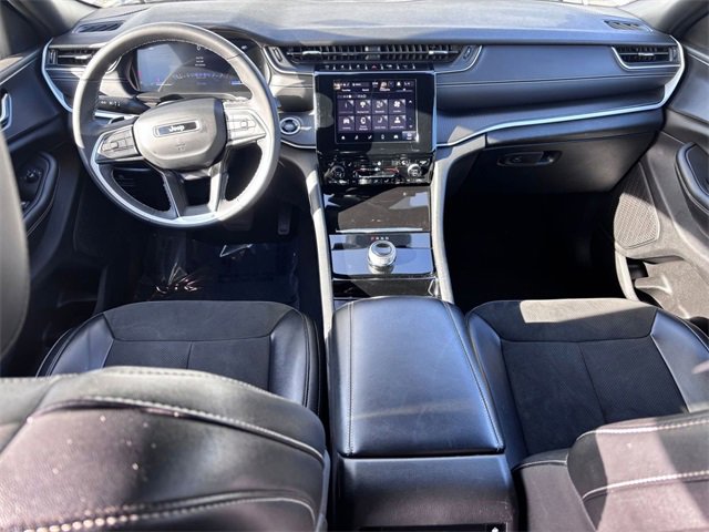 Certified 2023 Jeep Grand Cherokee L Laredo image 25