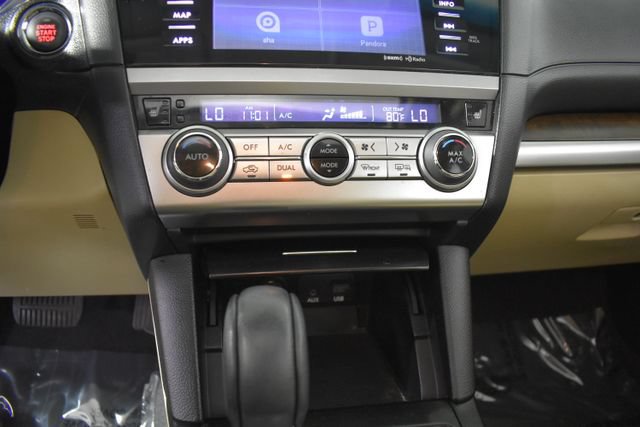 Used 2016 Subaru Outback 2.5i Limited AWD/4WD image 25
