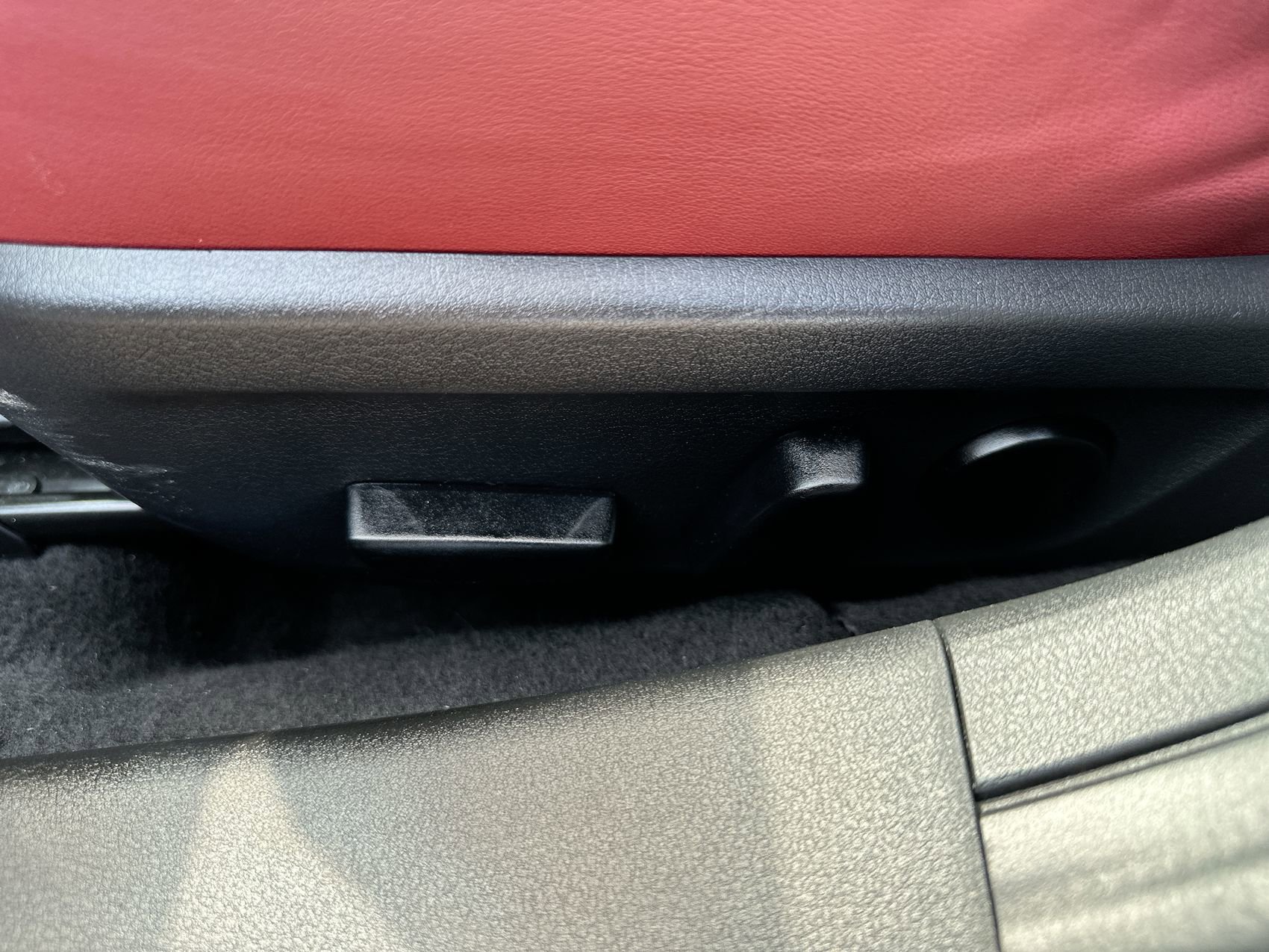Used 2024 MAZDA MAZDA3 s AWD/4WD image 12