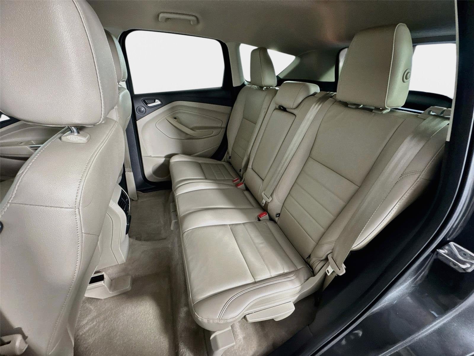 Used 2016 Ford Escape Titanium FWD image 21
