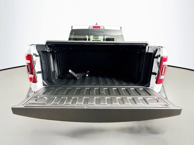 Used 2019 RAM 1500 Laramie AWD/4WD image 29