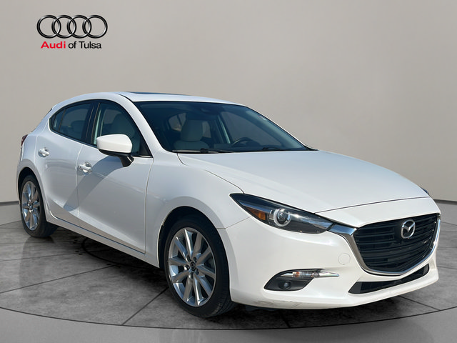 Used 2017 MAZDA MAZDA3 Grand Touring w/ Premium Equipment Package FWD image 1