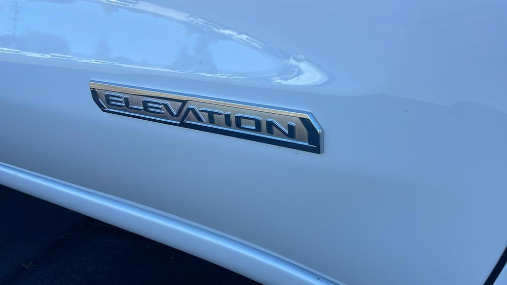 New 2026 GMC Sierra 1500 Elevation image 10
