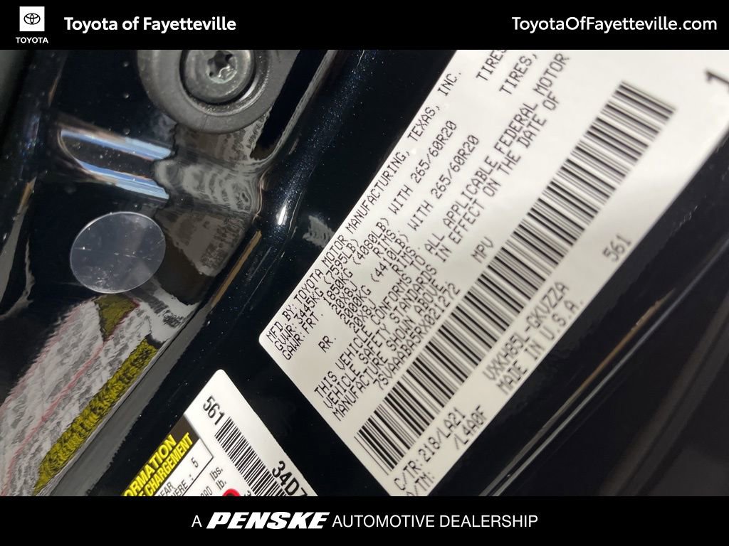 Certified 2024 Toyota Sequoia Platinum image 38