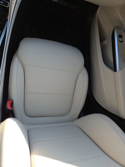 Used 2025 Mercedes-Benz C 300 4MATIC Sedan image 19