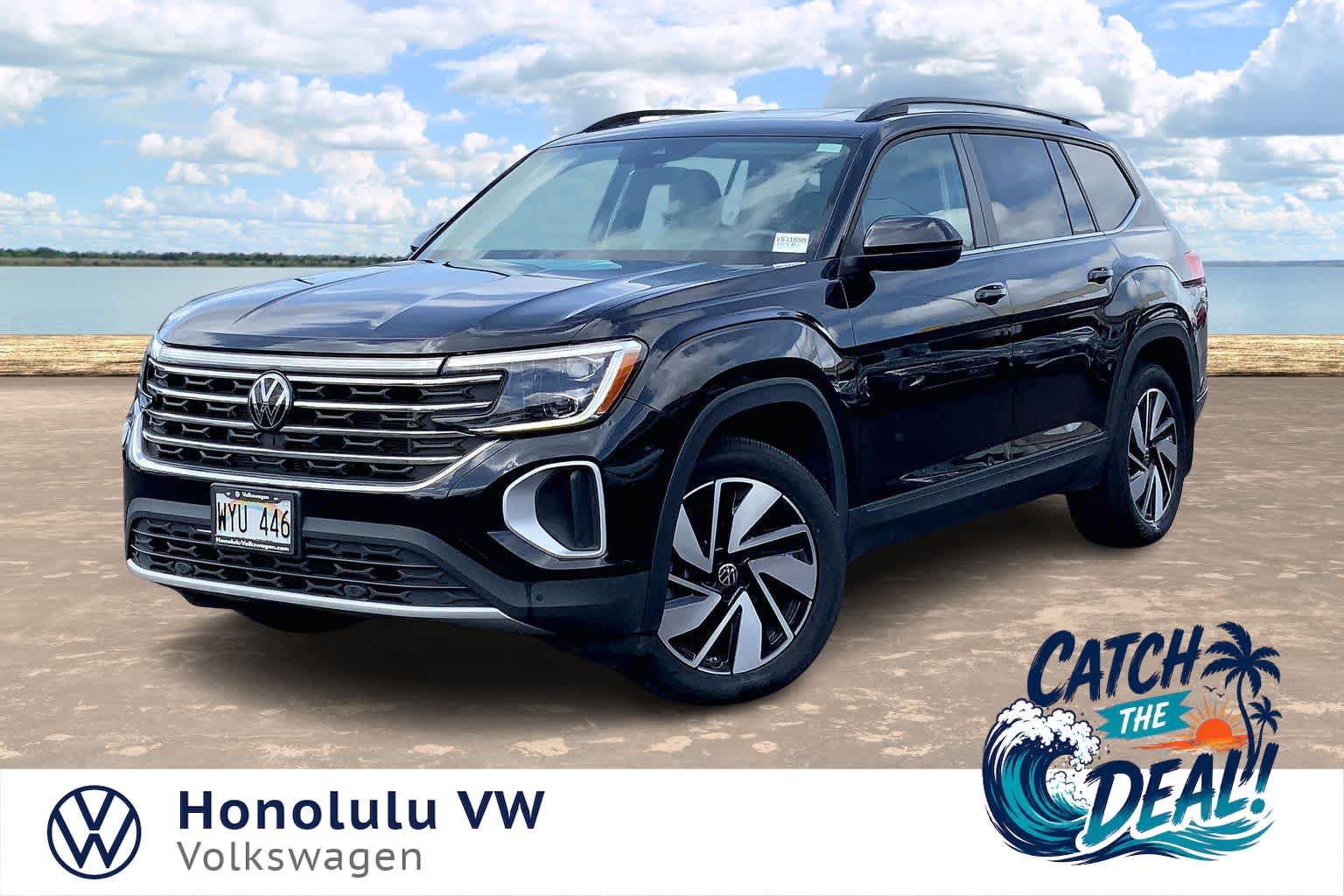 Used 2024 Volkswagen Atlas SE w/ Panoramic Sunroof Package FWD image 1