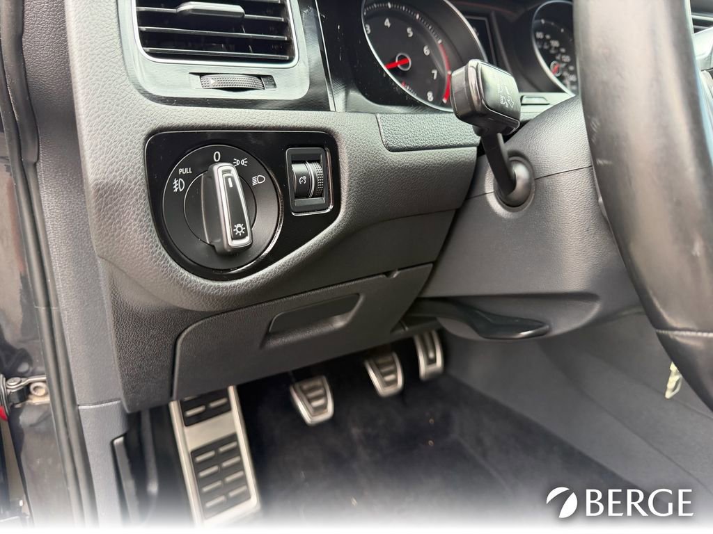 Used 2016 Volkswagen GTI S image 23