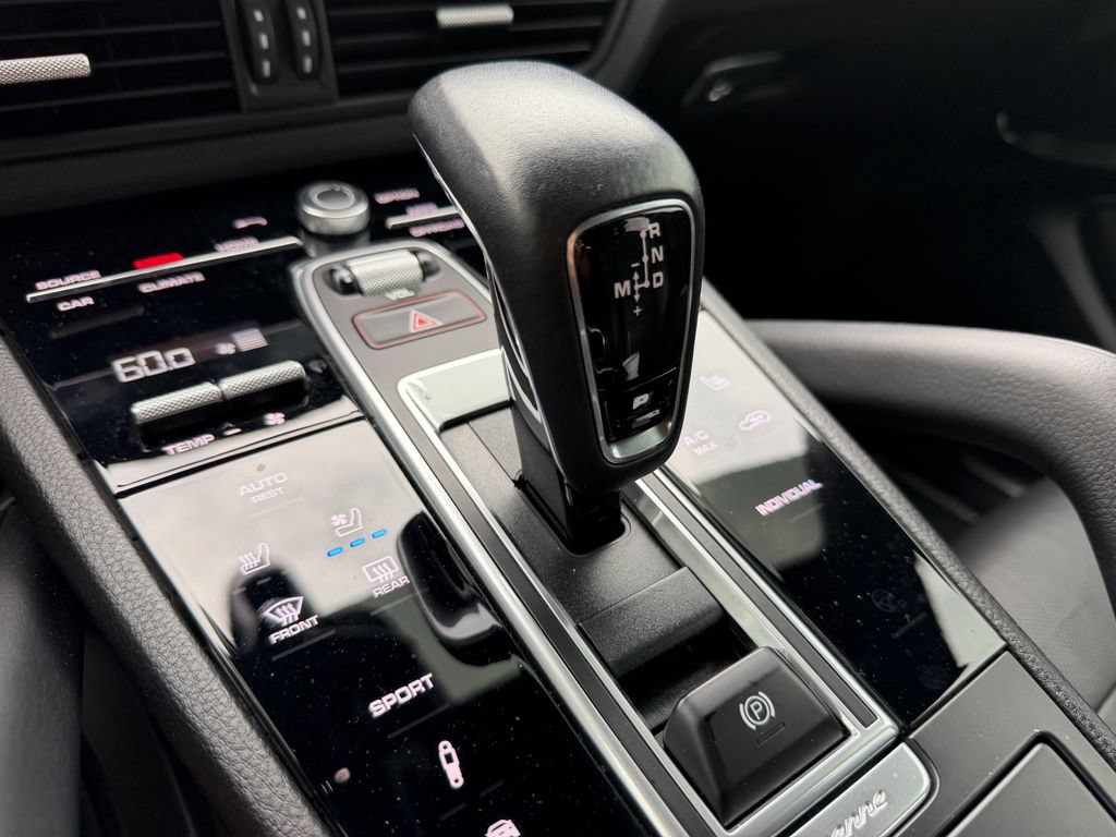 Used 2021 Porsche Cayenne S AWD/4WD image 19