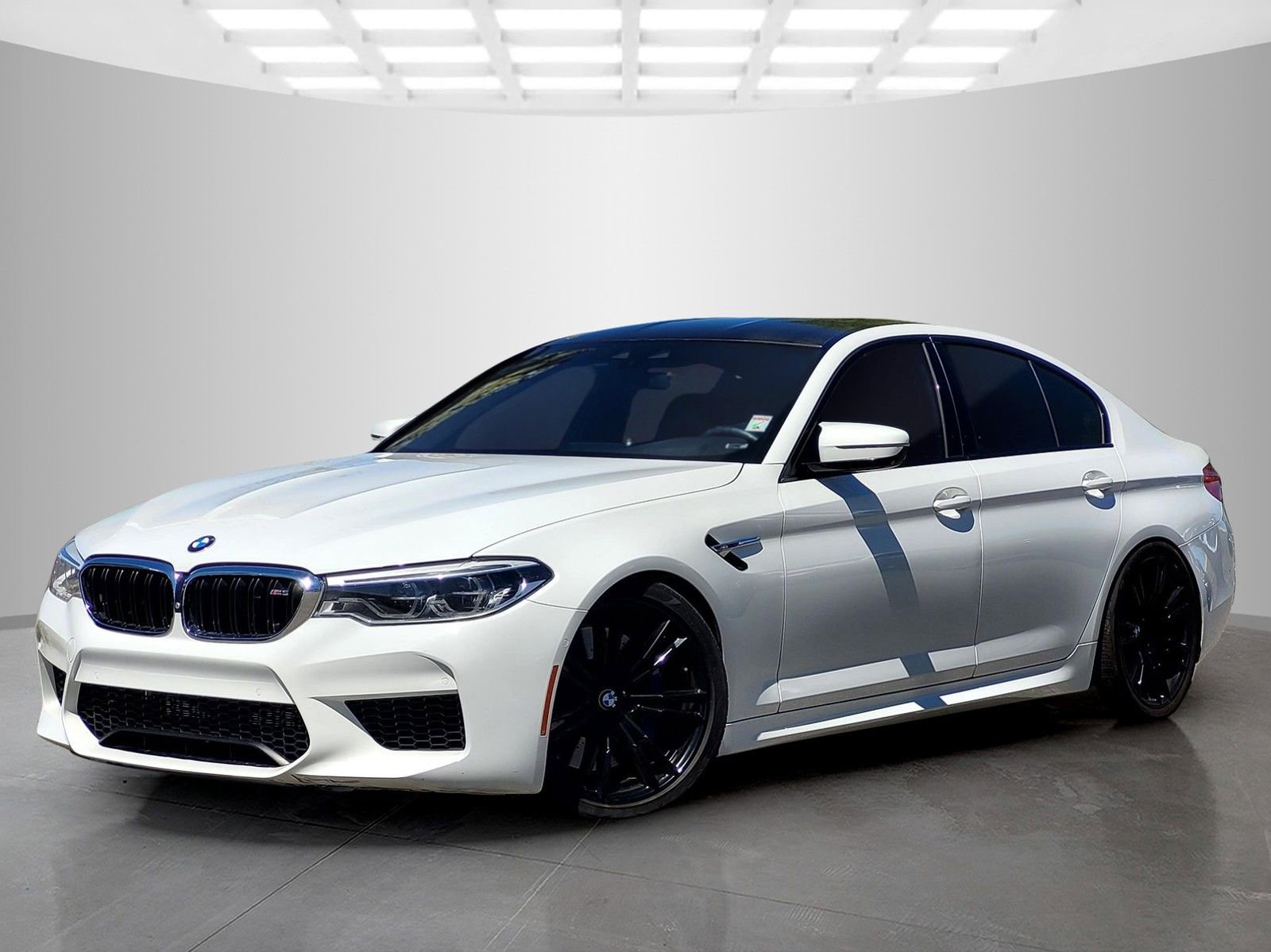 Used 2019 BMW M5 w/ Executive Package AWD/4WD image 1