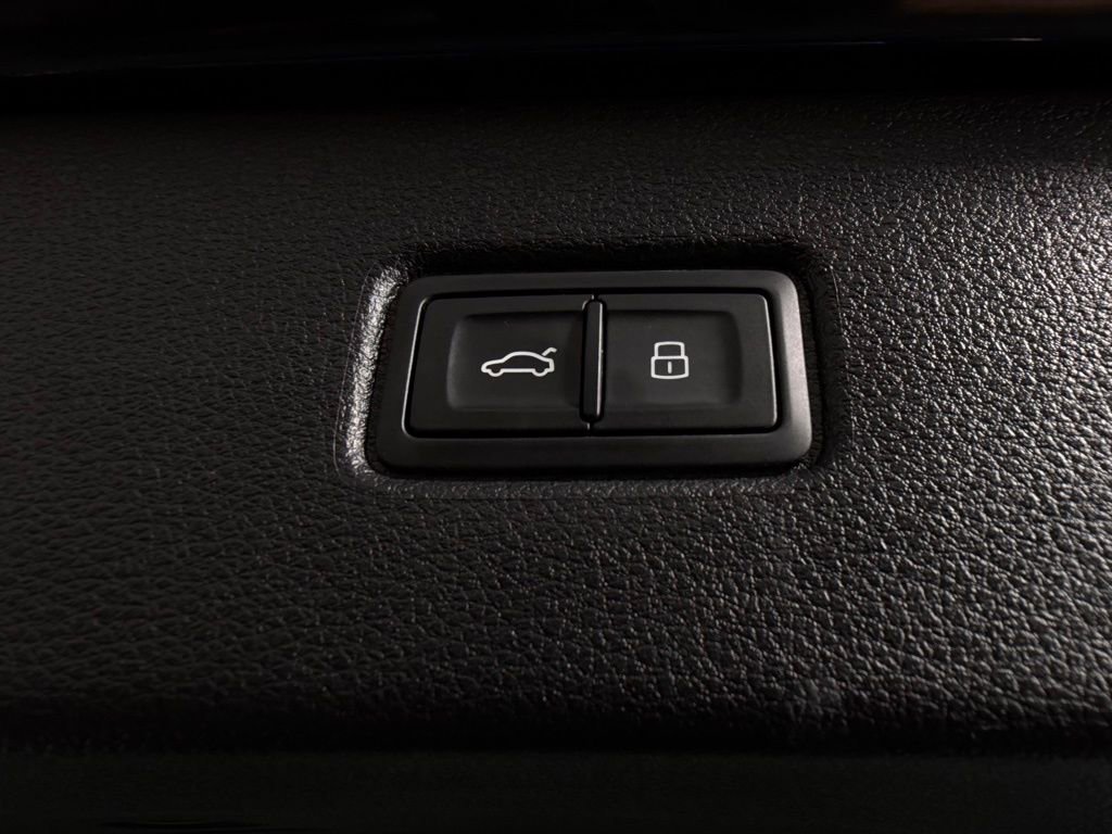 Used 2025 Audi Q7 3.0T Premium Plus w/ Premium Plus Package image 30