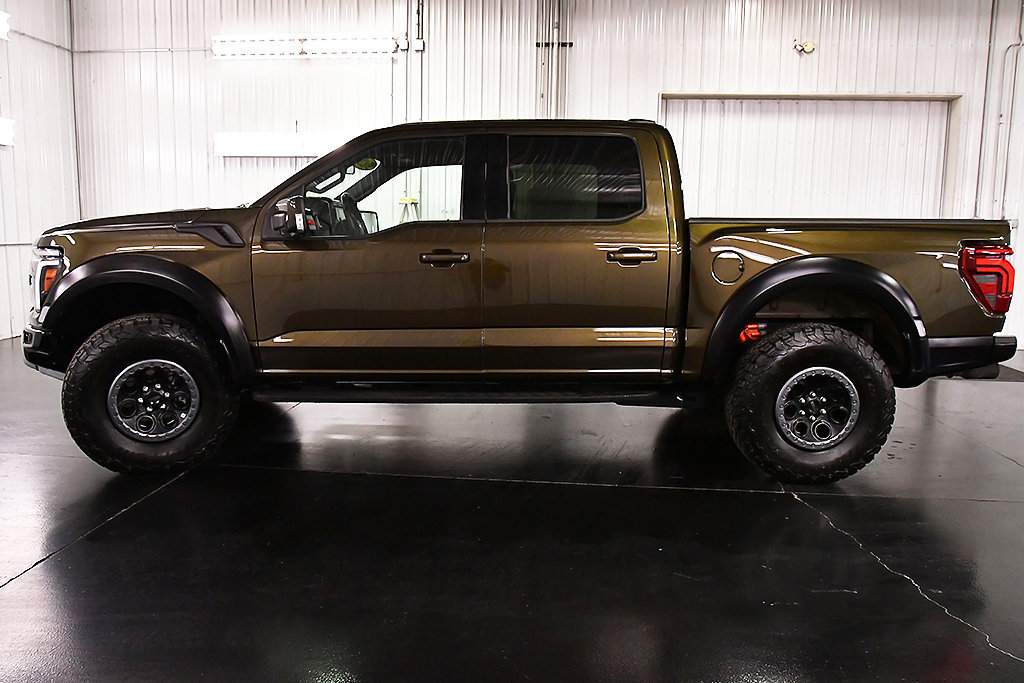 Used 2025 Ford F150 Raptor AWD/4WD image 4