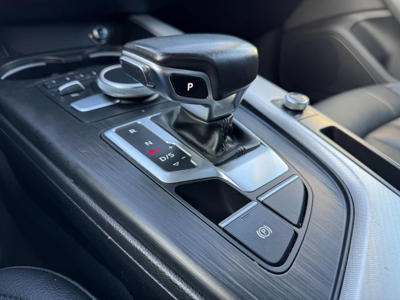 Used 2017 Audi A4 2.0T Premium w/ Audi MMI Navigation Plus image 23