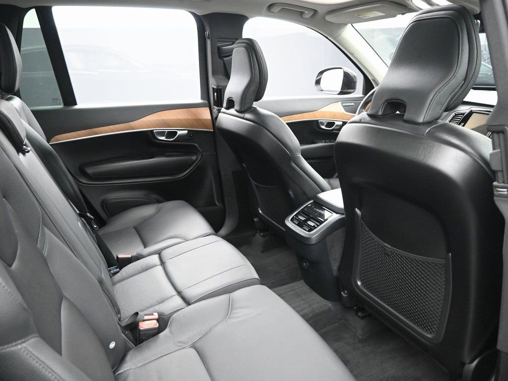Used 2024 Volvo XC90 B6 Plus w/ Protection Package Premier image 35