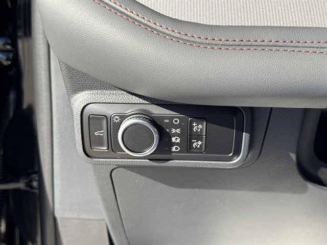 New 2026 Ford Explorer Active image 10