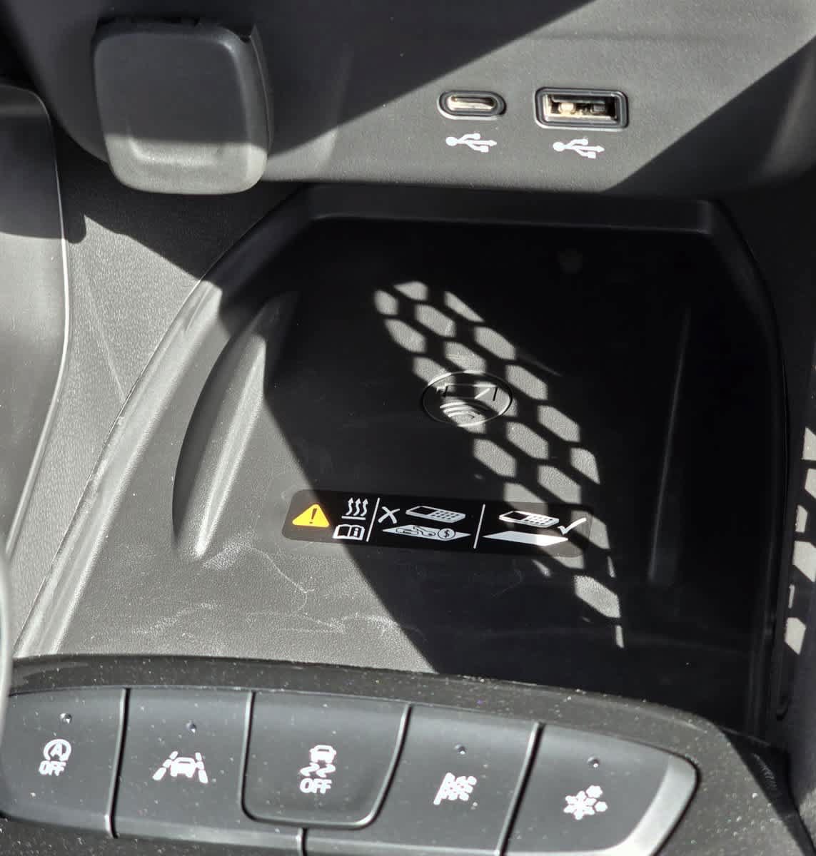Used 2025 Chevrolet TrailBlazer ACTIV w/ Convenience Package FWD image 34