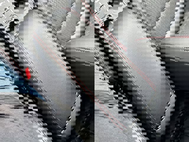 New 2026 Ford Escape ST-Line Select w/ Equipment Group 401A image 21