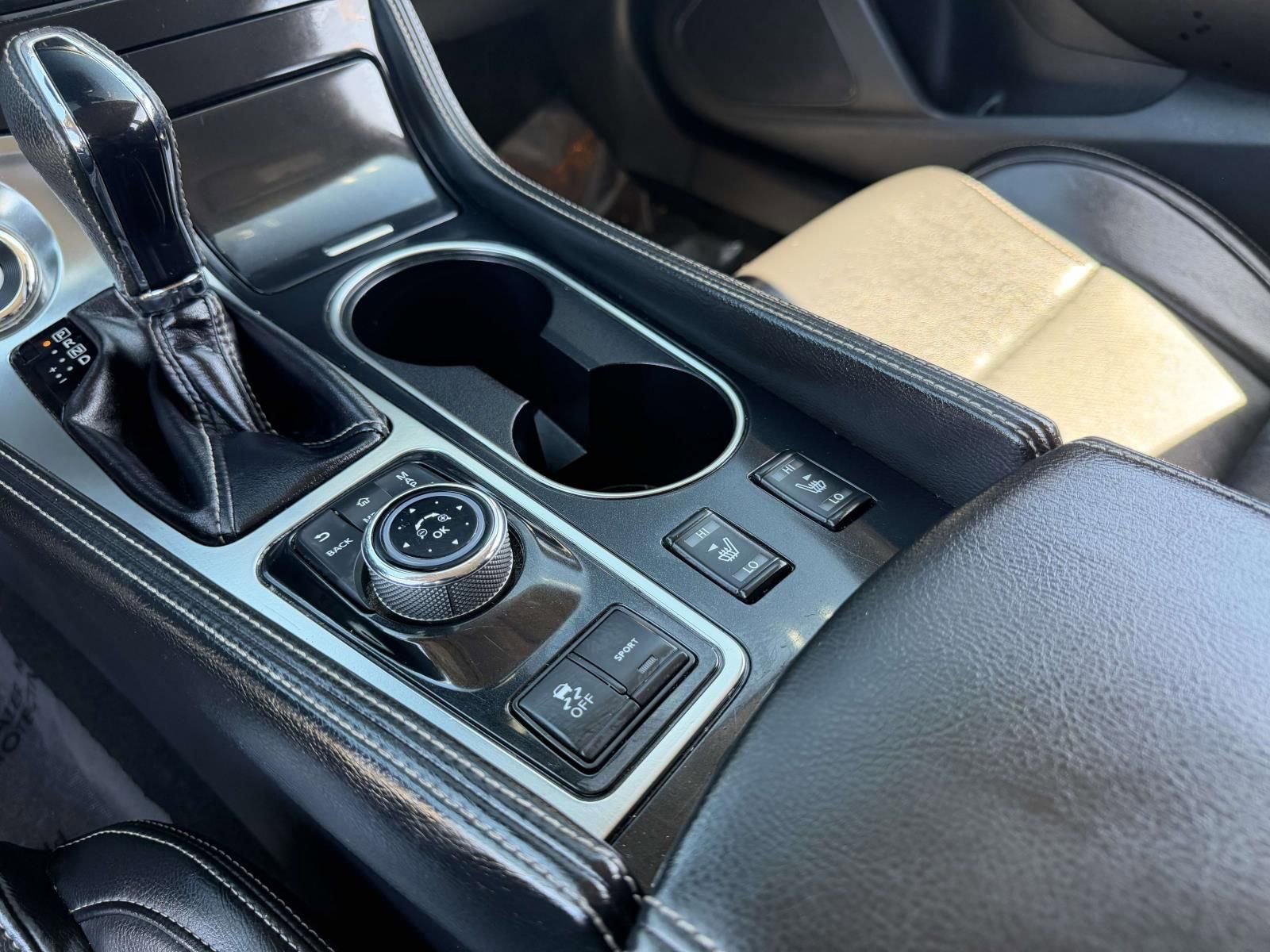 Used 2021 Nissan Maxima 3.5 SV w/ Floor Mat Group FWD image 33