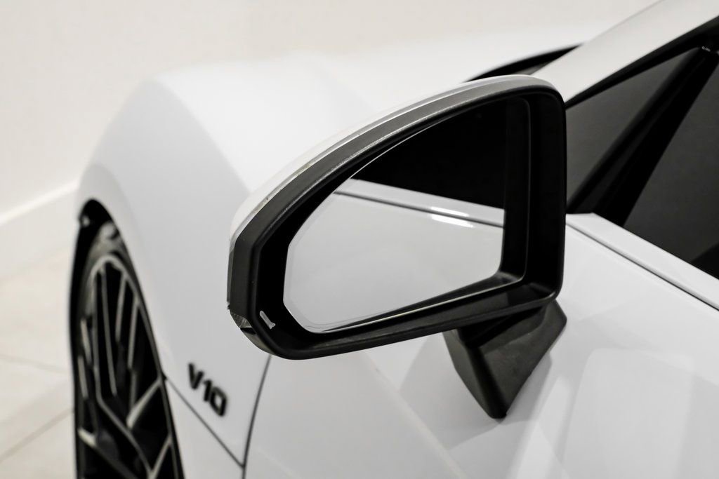 Used 2020 Audi R8 V10 w/ 20" Wheel Package image 34