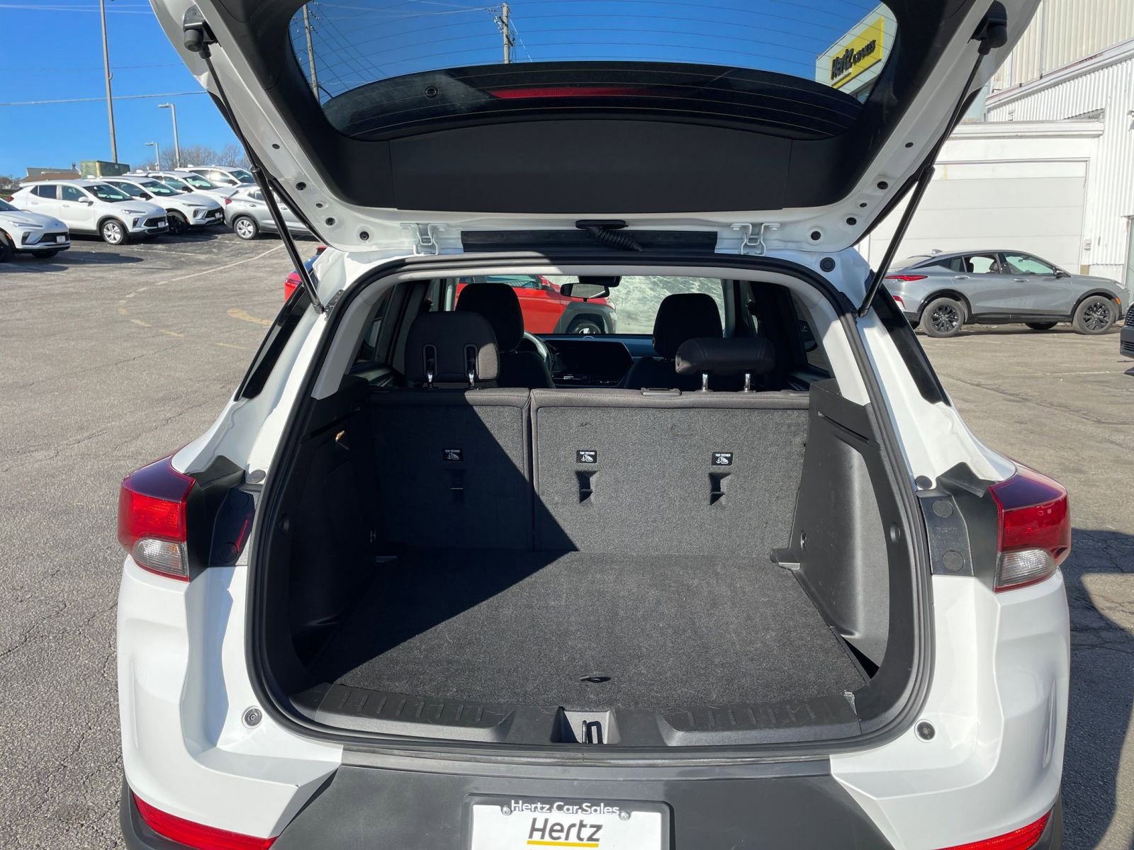 Used 2025 Chevrolet TrailBlazer LT image 29