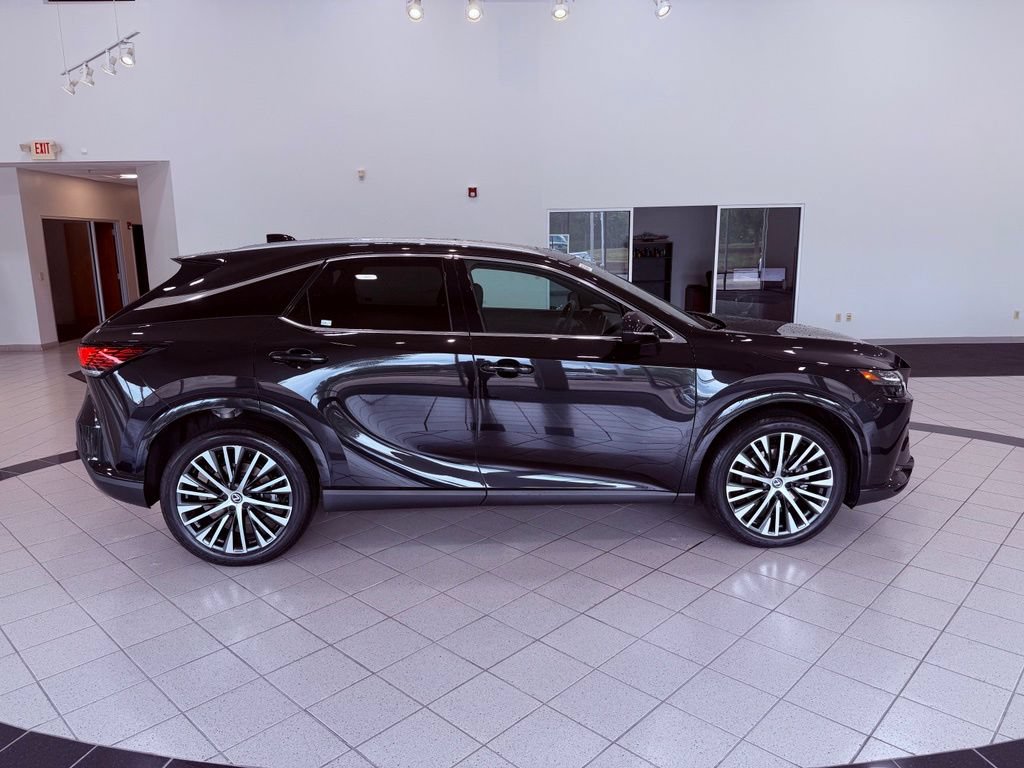 Certified 2023 Lexus RX 350 Premium Plus w/ Accessory Package AWD/4WD image 10