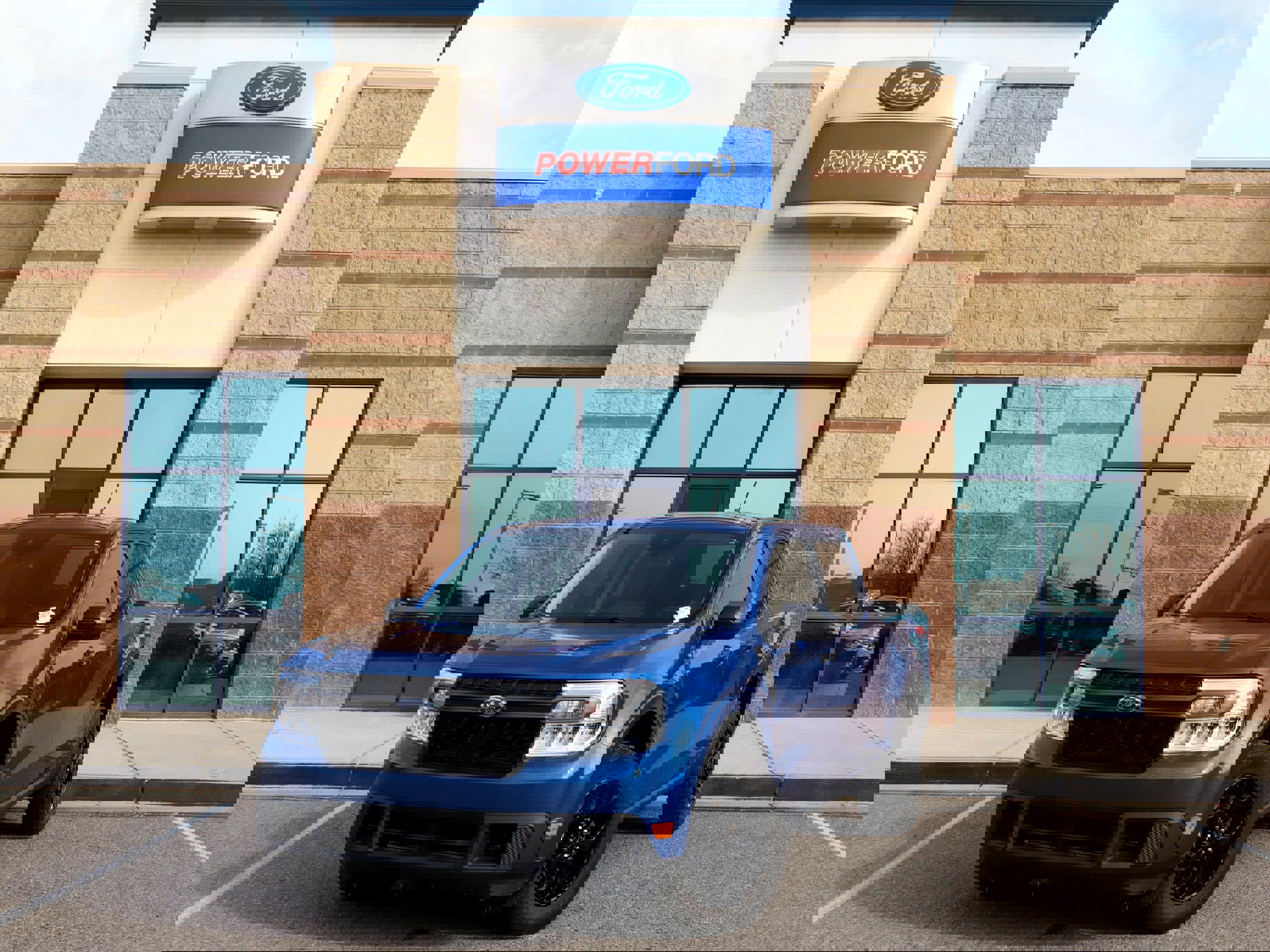 Certified 2024 Ford Maverick XLT w/ Equipment Group 300A Standard image 2