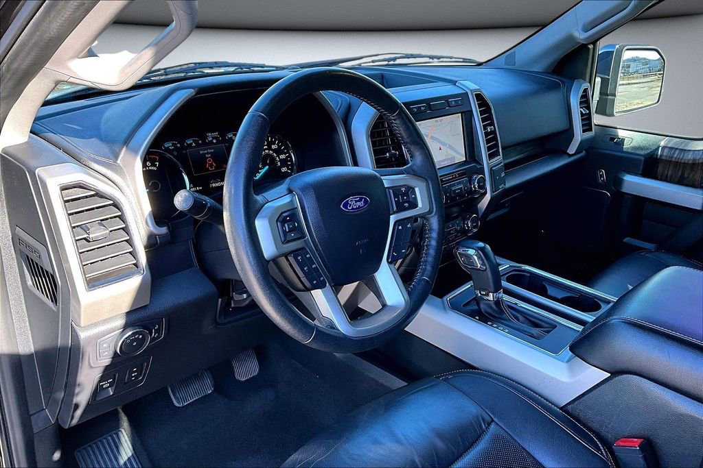 Used 2020 Ford F150 Lariat image 17