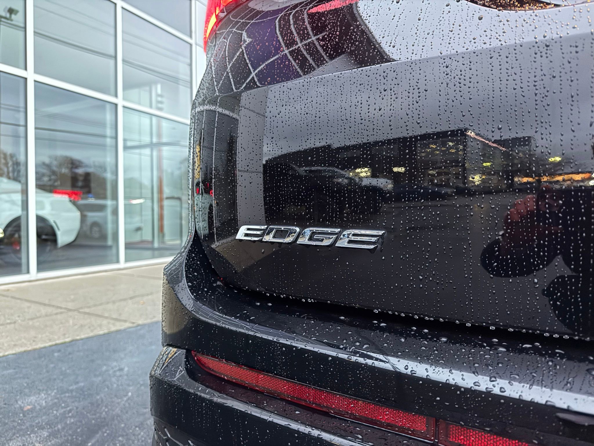 Used 2018 Ford Edge Sport w/ Equipment Group 401A image 8