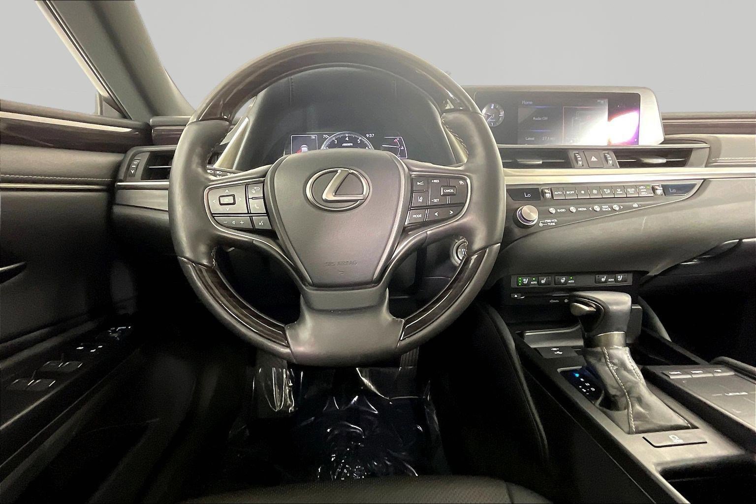 Used 2021 Lexus ES 250 w/ Premium Package AWD/4WD image 8