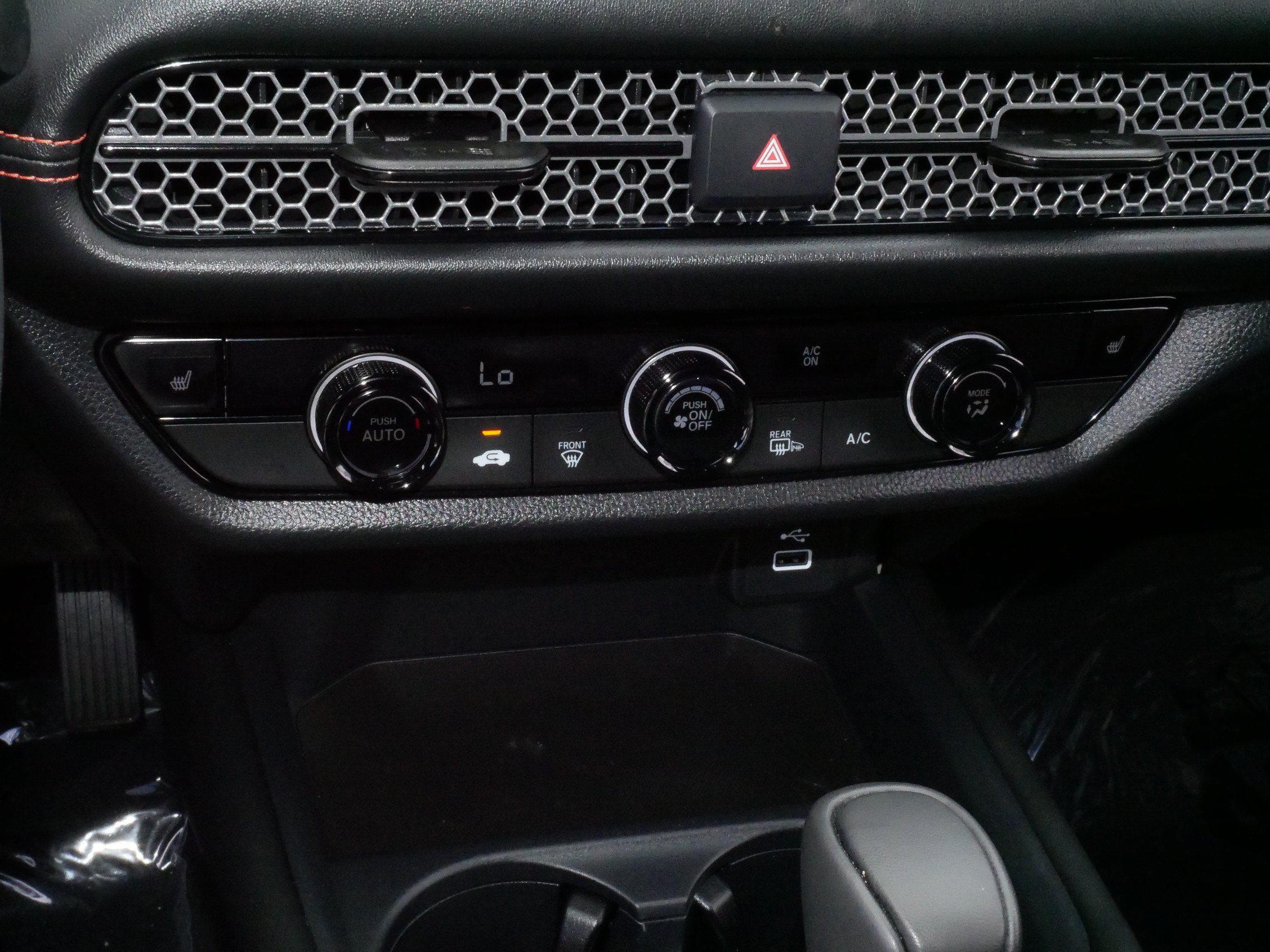 Certified 2024 Honda HR-V Sport image 23