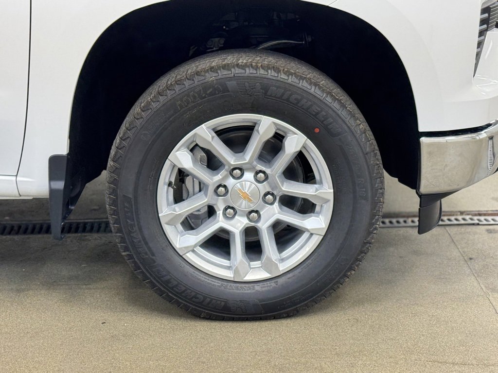 New 2026 Chevrolet Silverado 1500 LT image 4