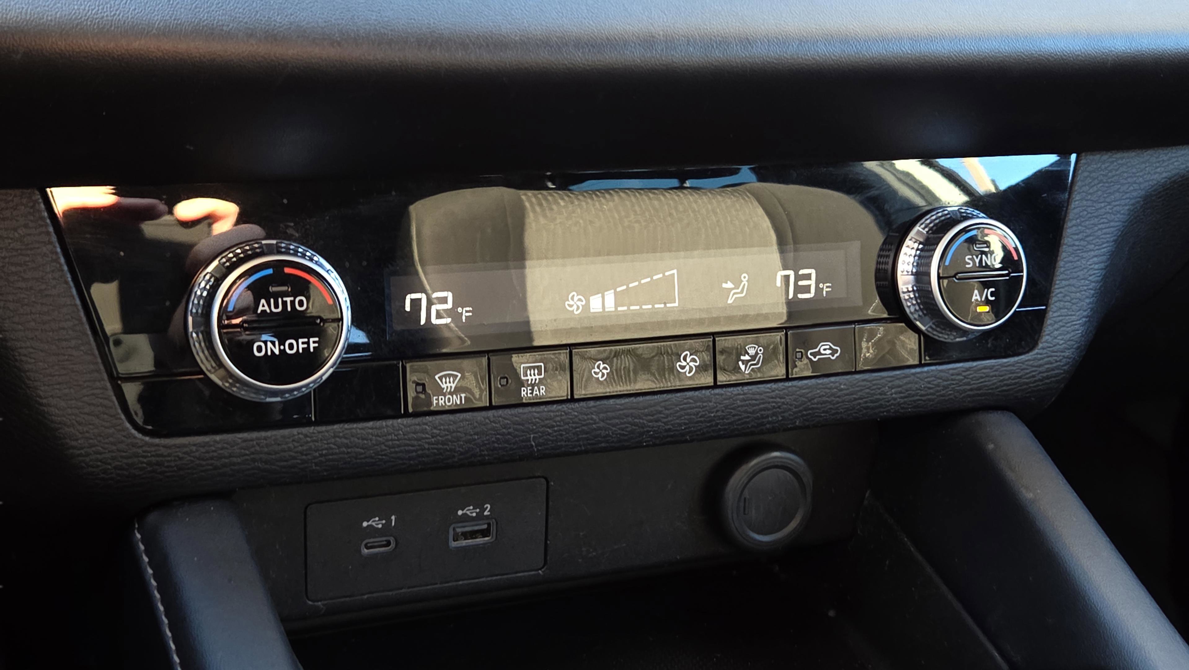 Used 2022 Mitsubishi Outlander ES image 26