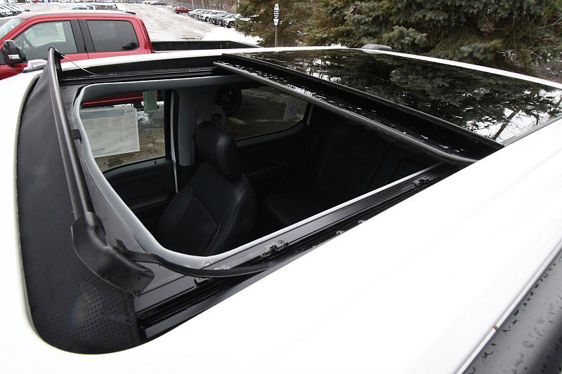 New 2025 Ford F250 Lariat w/ Lariat Ultimate Package image 17