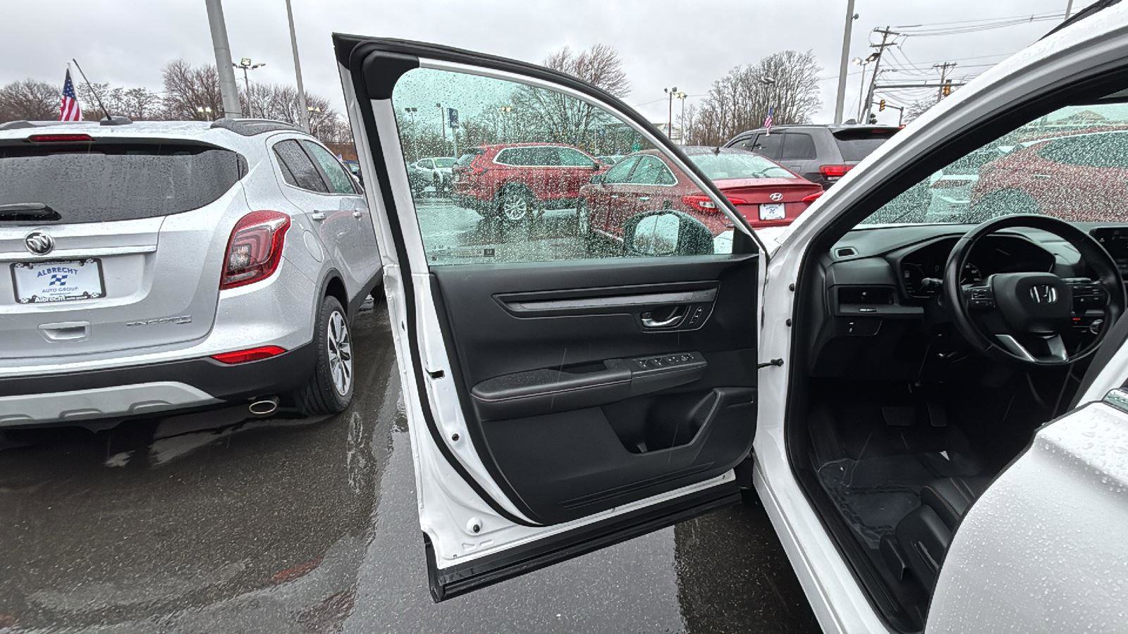 Used 2025 Honda CR-V Sport-L image 24