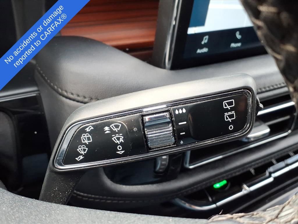 Used 2023 Lincoln Nautilus Reserve image 21