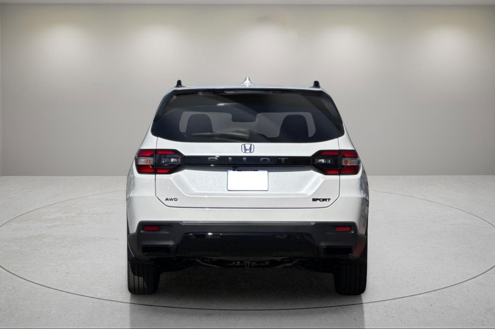 New 2026 Honda Pilot Sport image 4