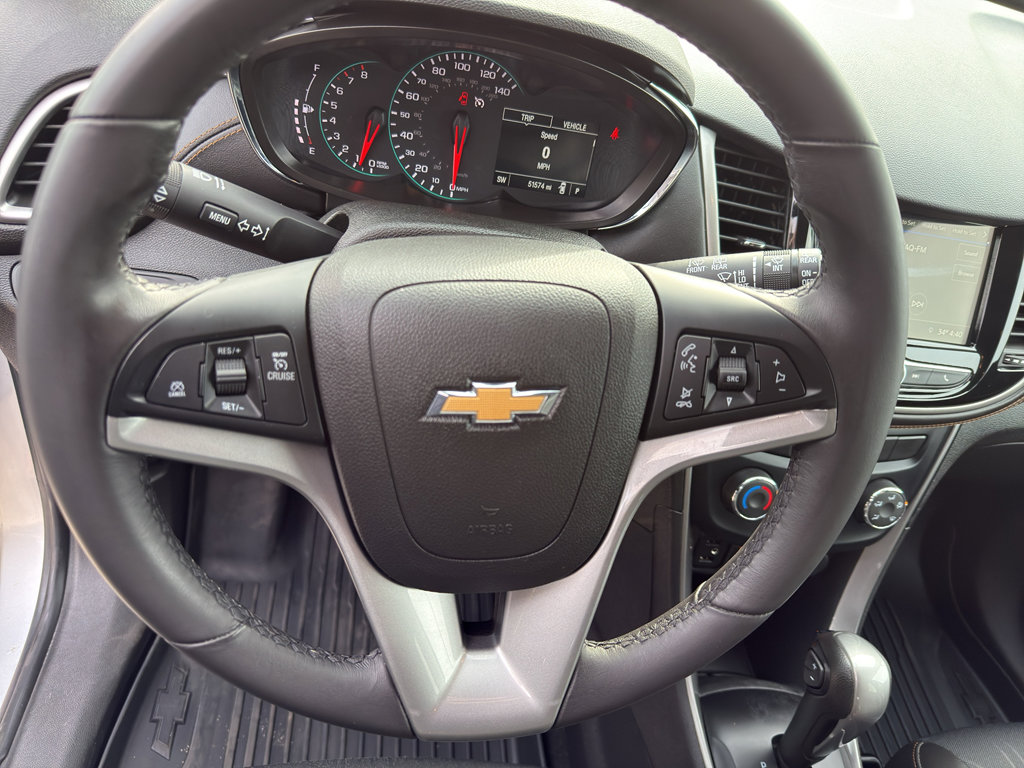 Used 2019 Chevrolet Trax LT w/ LT Convenience Package image 16