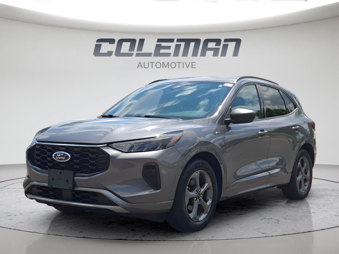 Used 2024 Ford Escape ST-Line FWD image 1