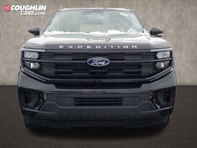 New 2026 Ford Expedition Max Active image 2