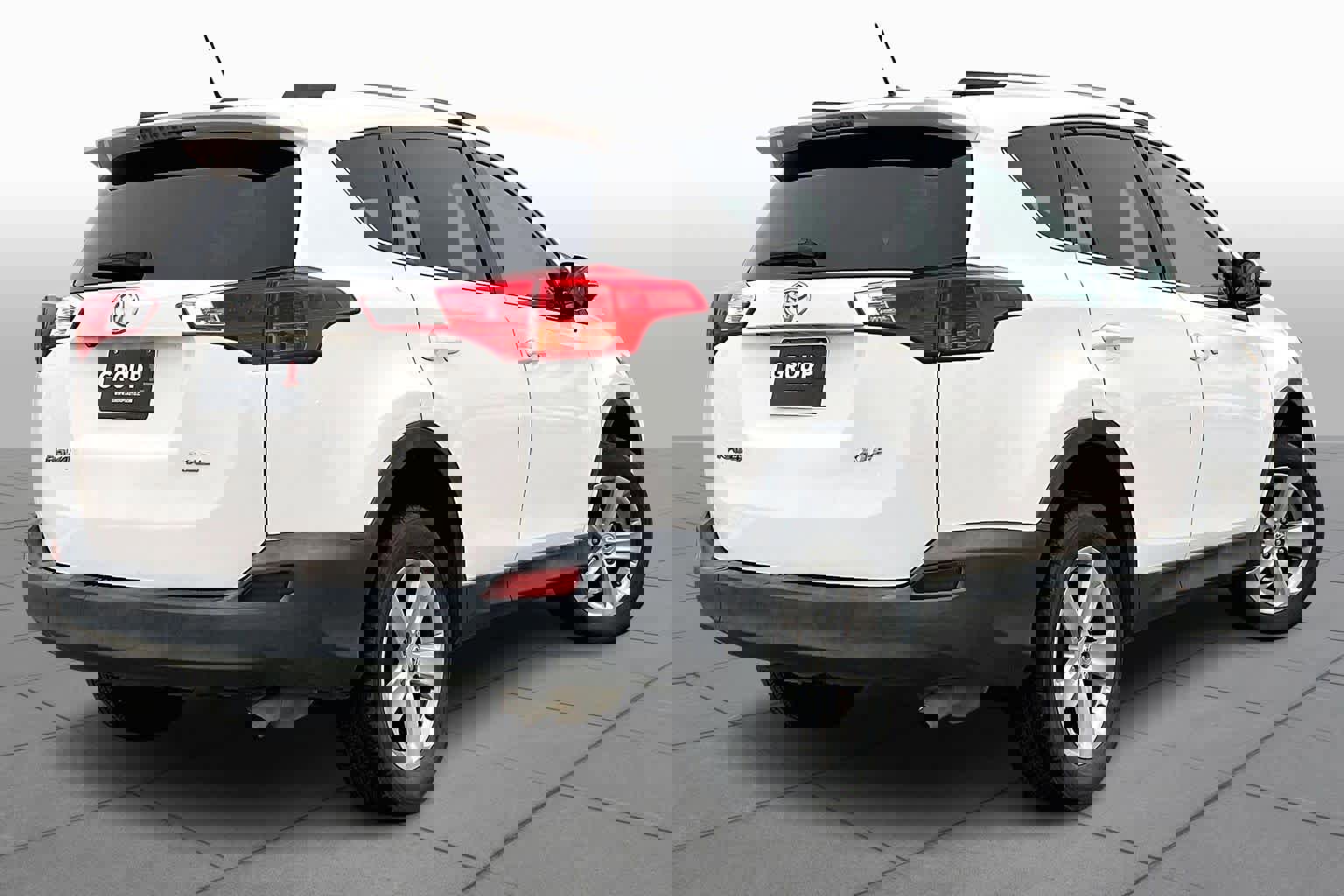 Used 2014 Toyota RAV4 XLE image 11