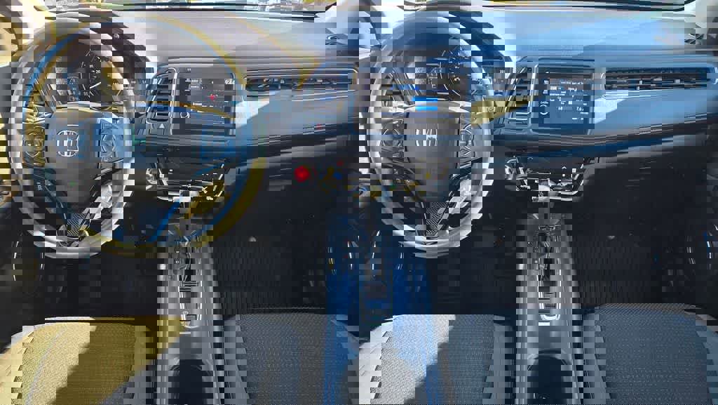 Used 2022 Honda HR-V EX image 9